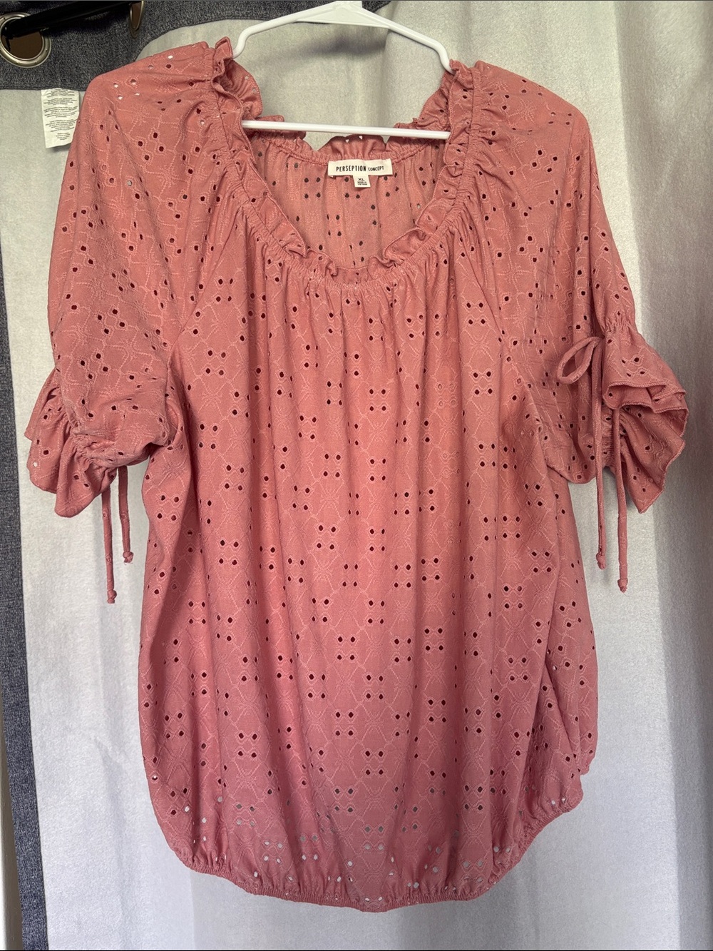 PerSeption Concept Rose Eyelet Peasant Blouse